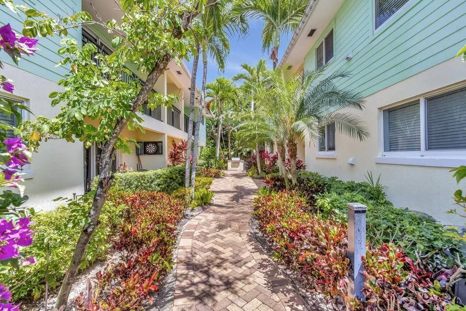 20261007143230086773000000-o at 45 SE 7TH Avenue, Delray Beach