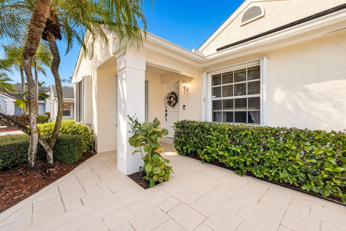 4-web-or-mls-5ZY5J at 7 GOVERNORS Court, Palm Beach Gardens