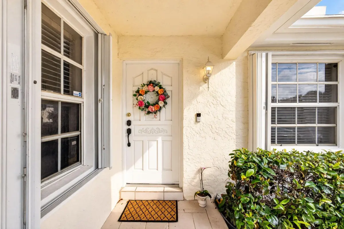 5-web-or-mls-gjuWu at 7 GOVERNORS Court, Palm Beach Gardens