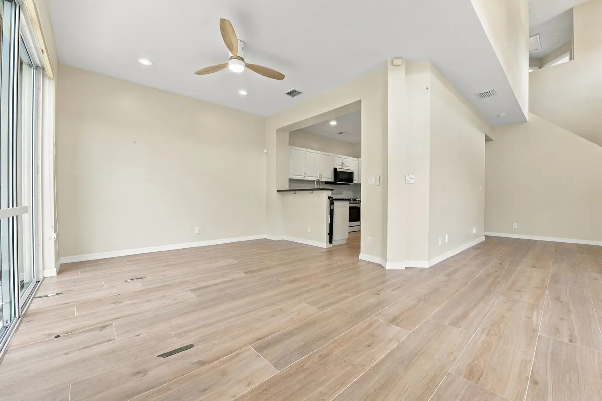 _dsc3286 at 5643 NW 125TH Avenue, Coral Springs