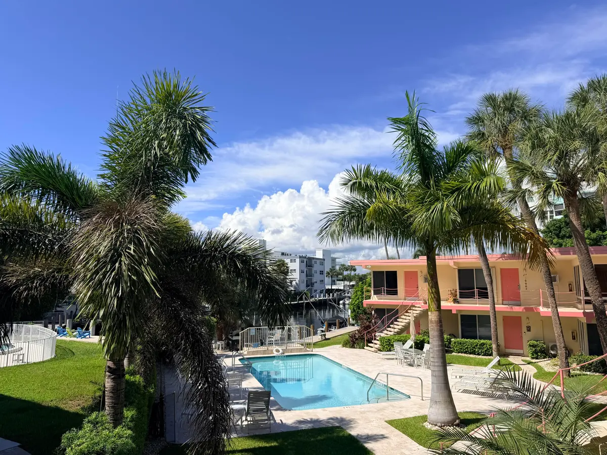 IMG_7916 at 2825 NE 33rd Avenue 208, Fort Lauderdale