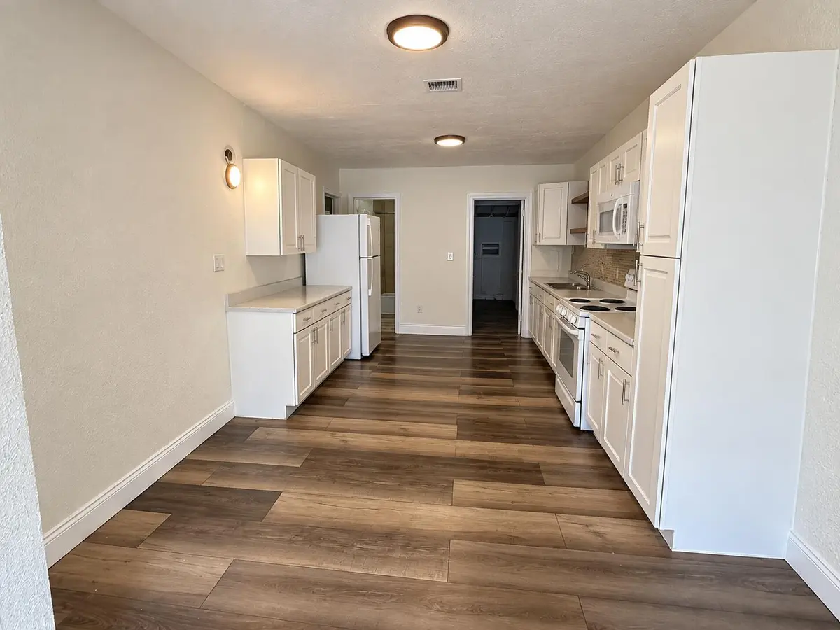 2058AD90-B256-4E33-8A04-598BF735F013 at 2219 Wilson Street, Hollywood