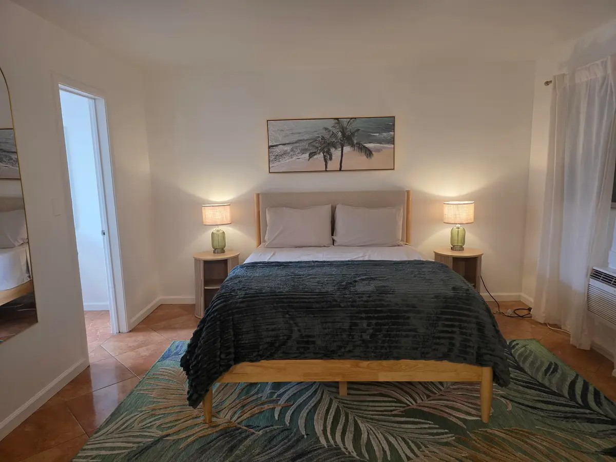 Bedroom at 911 N Federal Highway 106, Lake Worth Beach