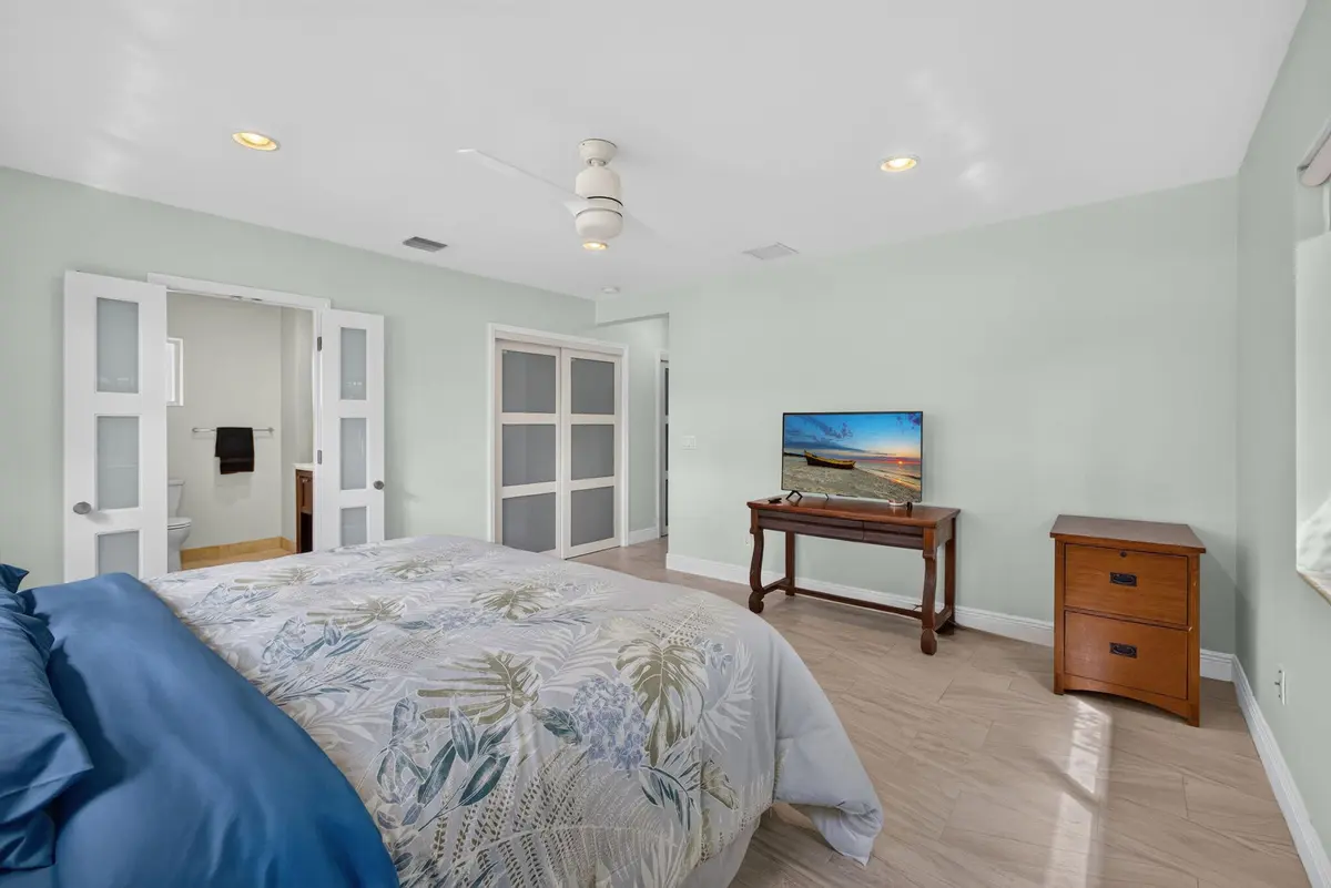 47-web-or-mls-5D1A5769 at 128 Vassar Drive, Lake Worth Beach