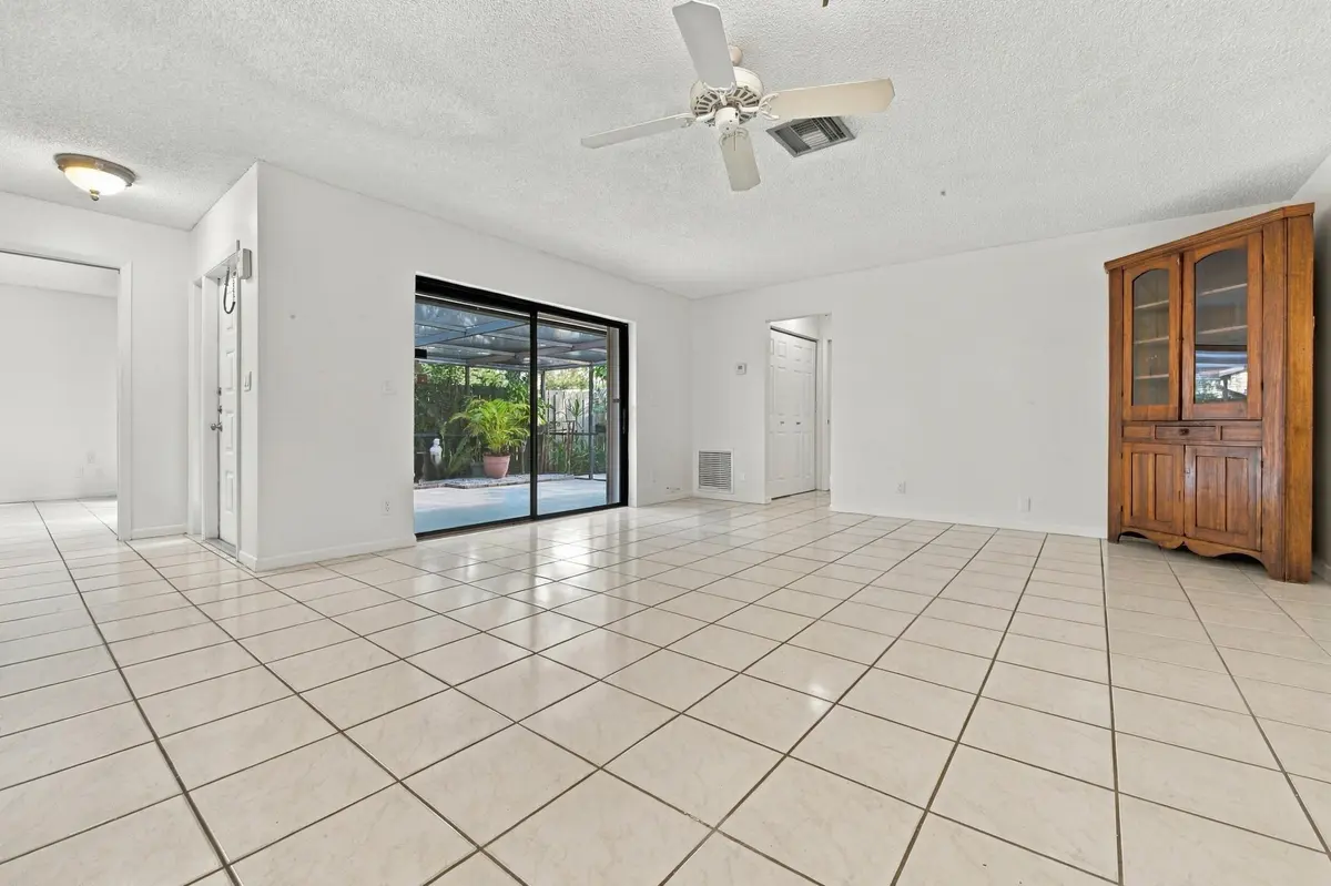 Living room at 801 NW 30TH Avenue C, Delray Beach