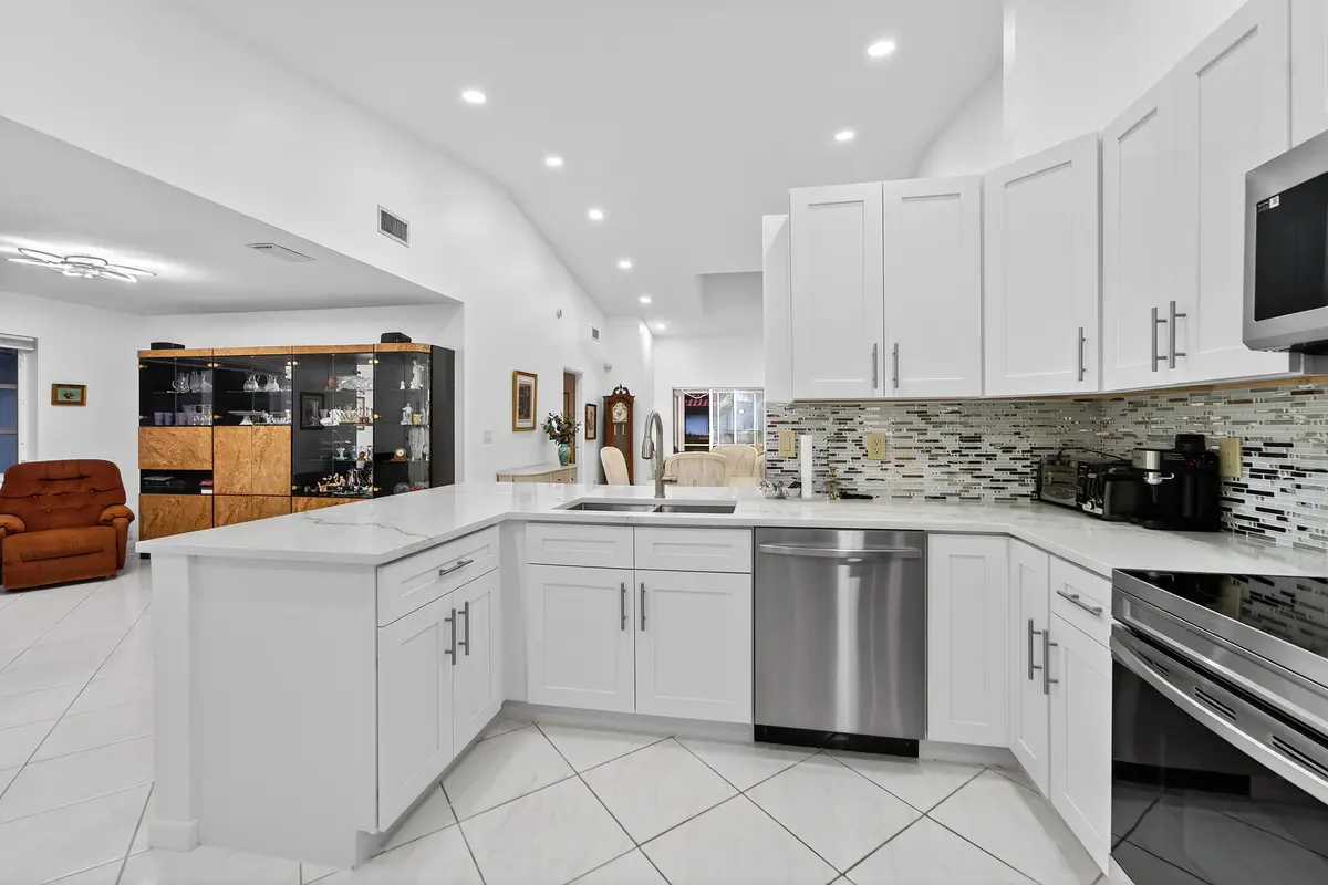 IG405026 at 6147 WALDWICK Circle, Delray Beach