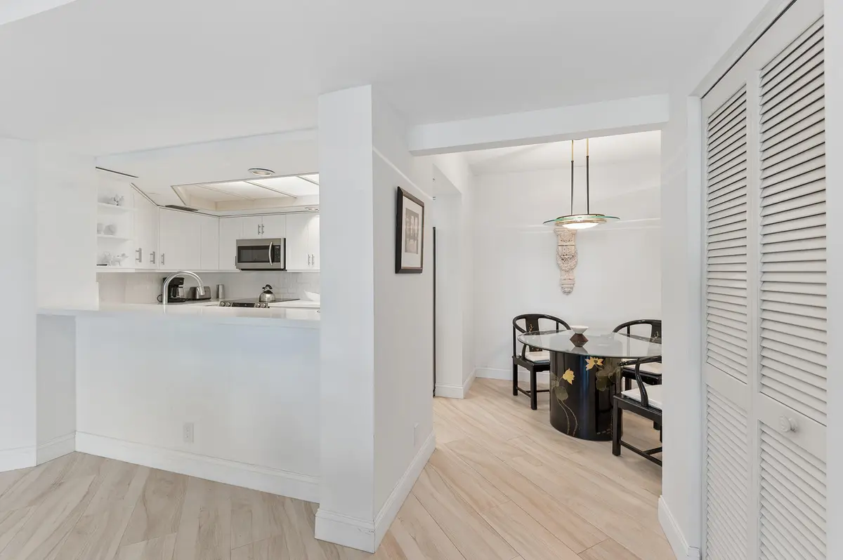 Kitchen and Breakfast area at 100 SE 5TH Avenue 102, Boca Raton