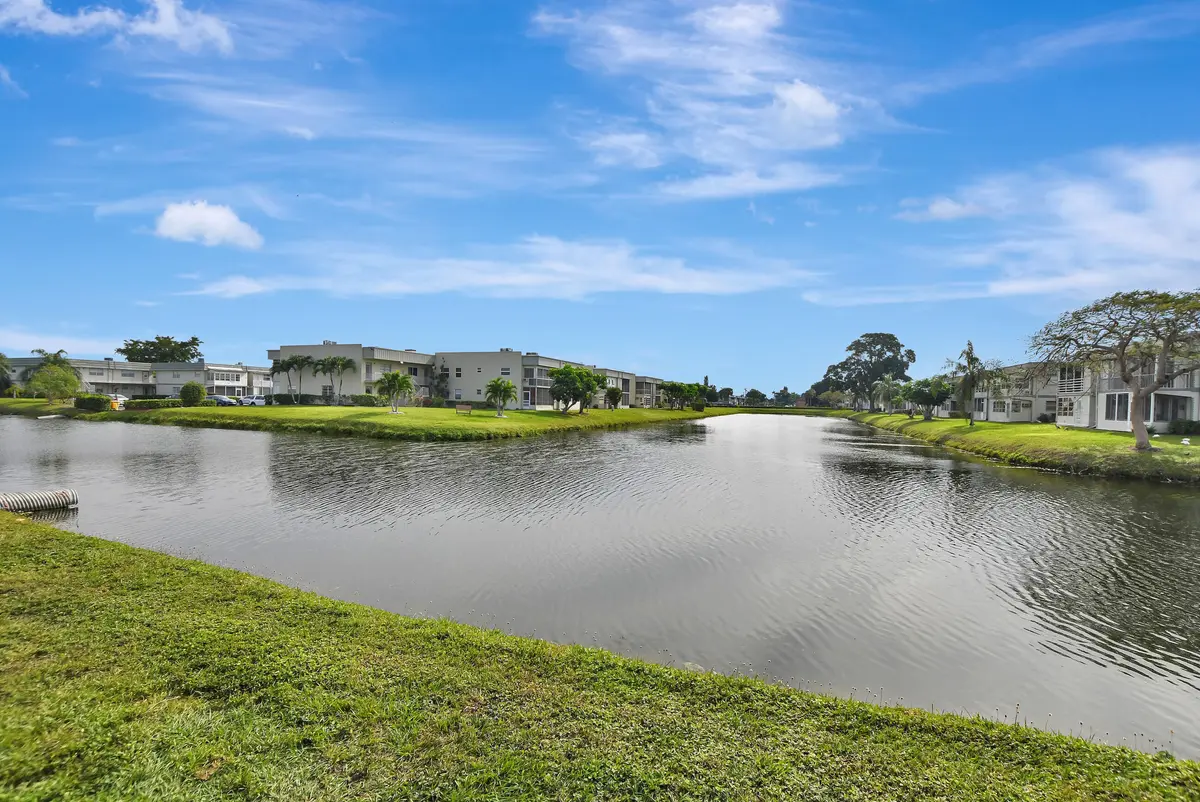 Lake View at 169 Brittany D, Delray Beach