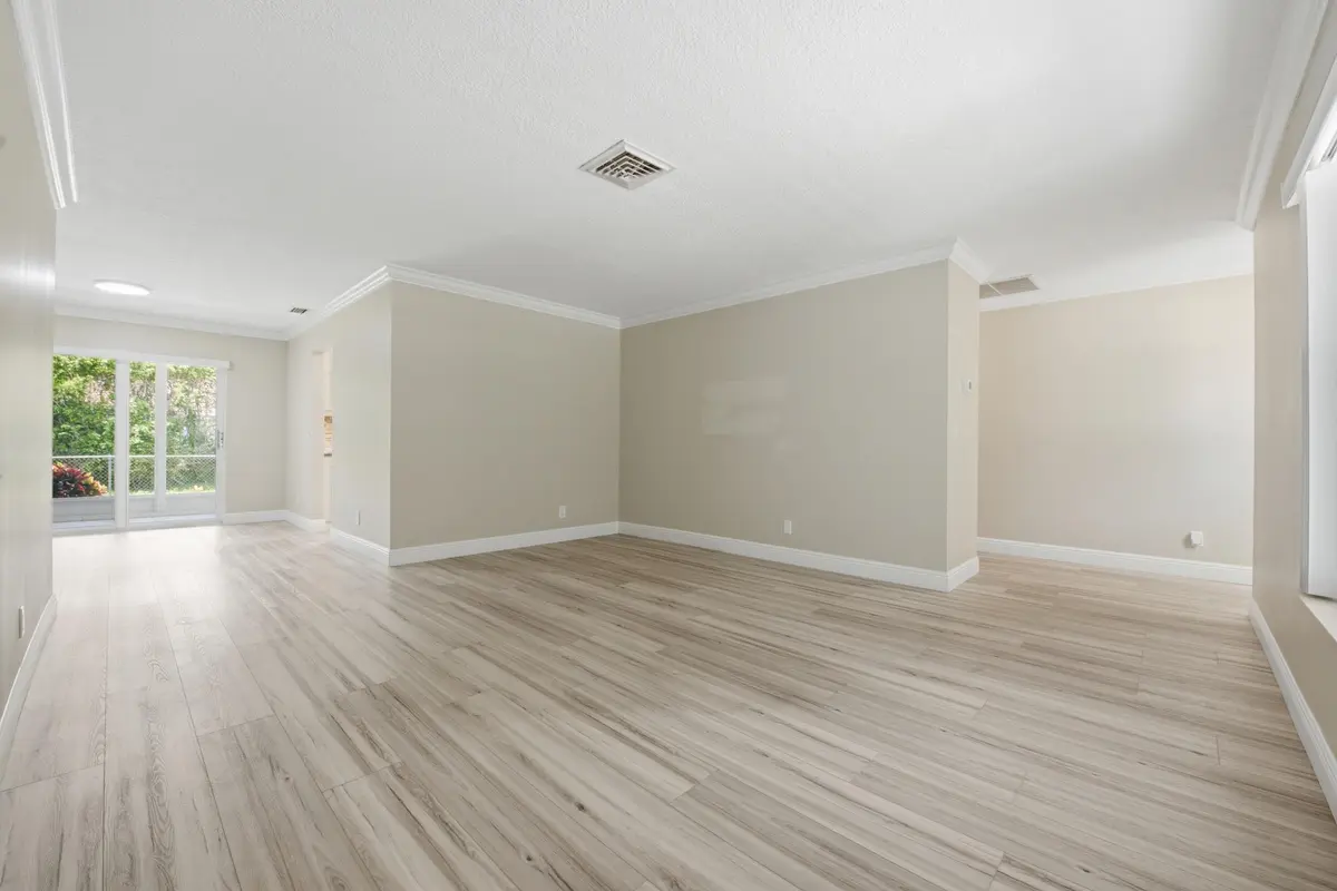 12__dsc8542 at 916 EVERGREEN Drive, North Palm Beach