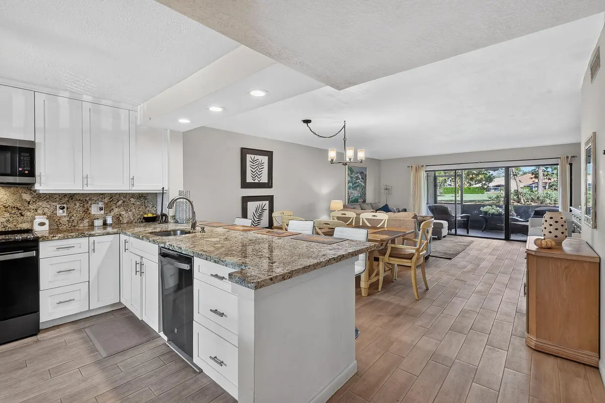 12926BriarlakeDr#104b(5) at 12926 BRIARLAKE Drive 104b, Palm Beach Gardens