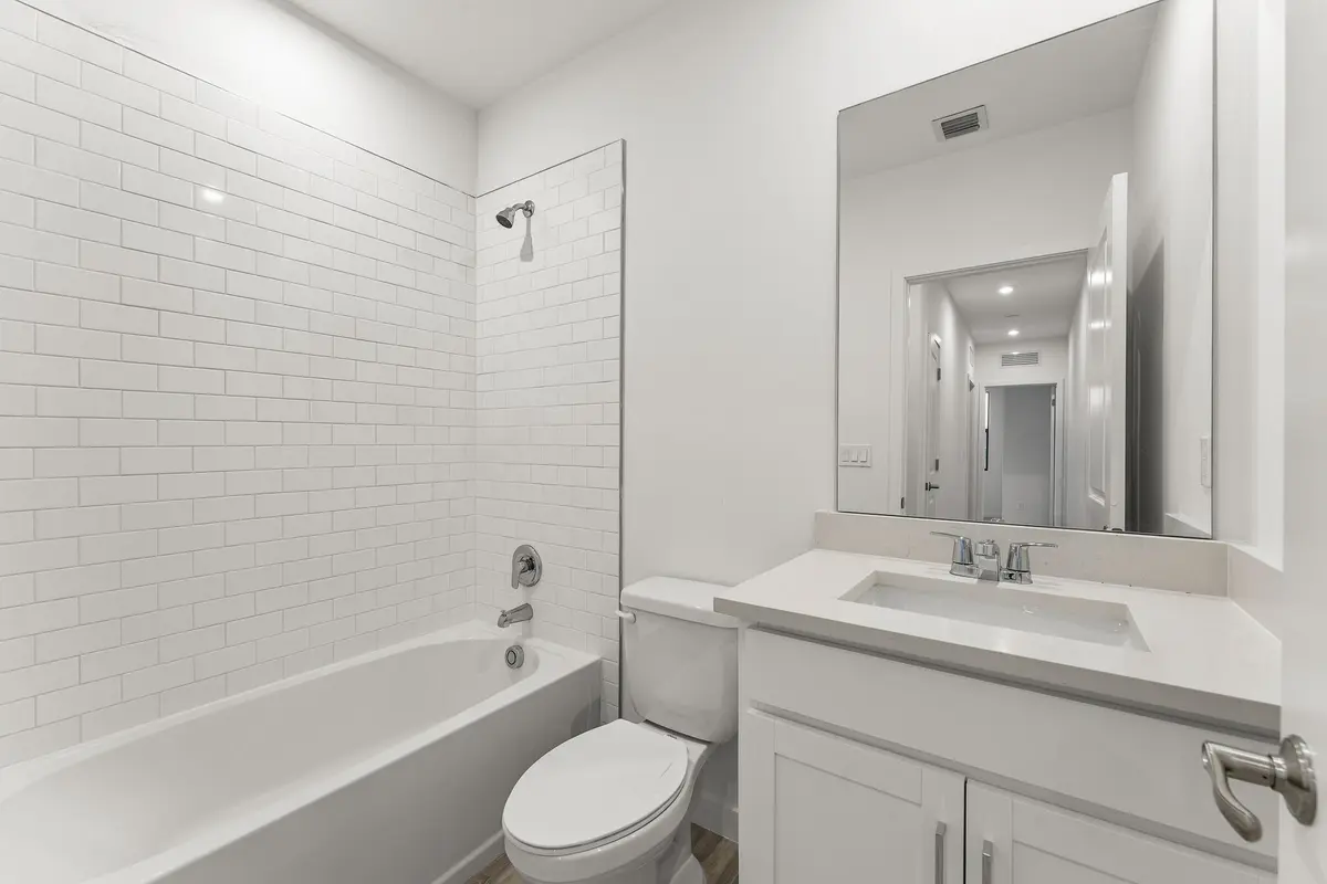US_SEF_HAWTHORN_LOT 23_BATH 2 at 7225 Channing Avenue, Lake Worth