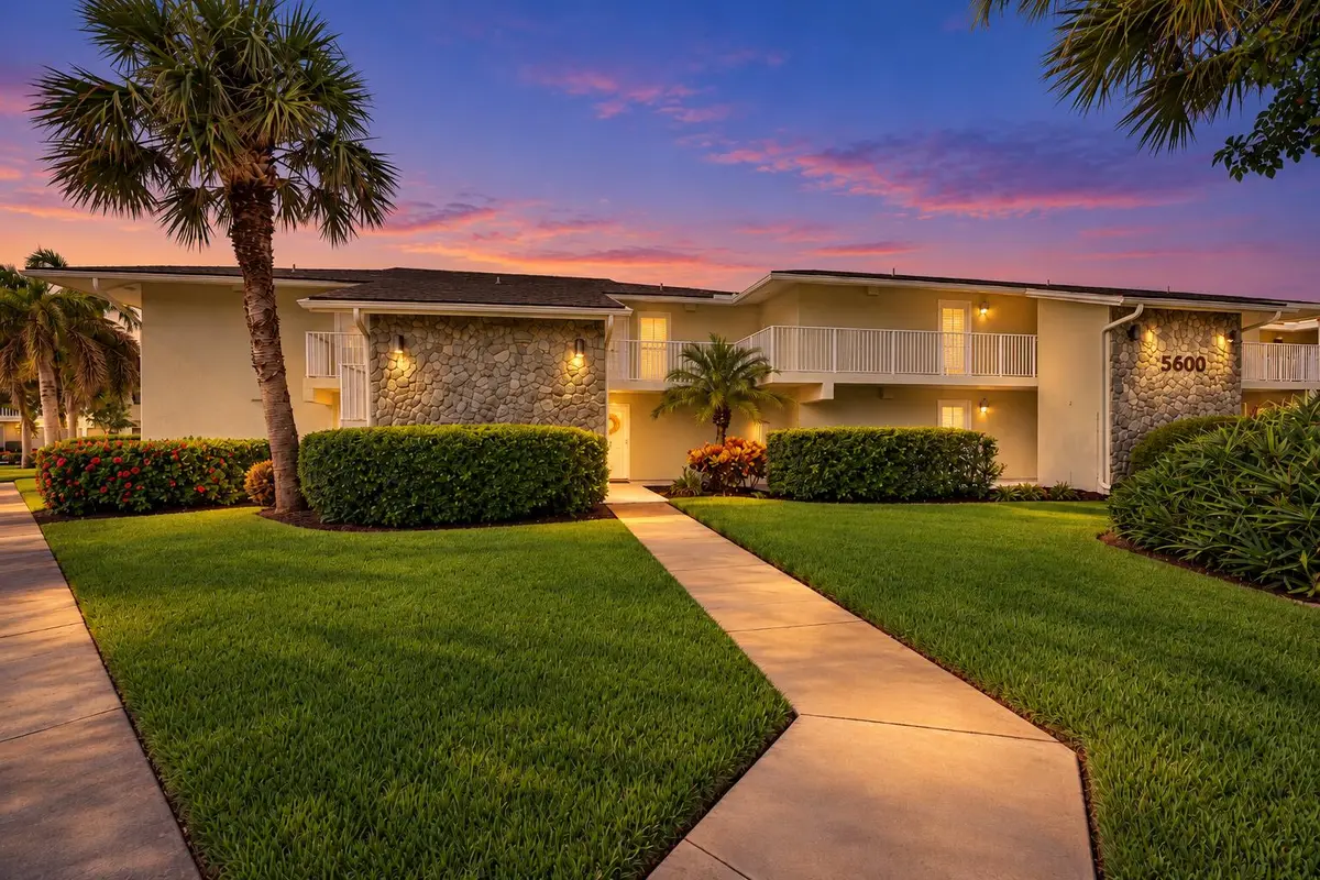 Twilight Tropical Condo Entrance at 2400 S OCEAN Drive 5625, Fort Pierce