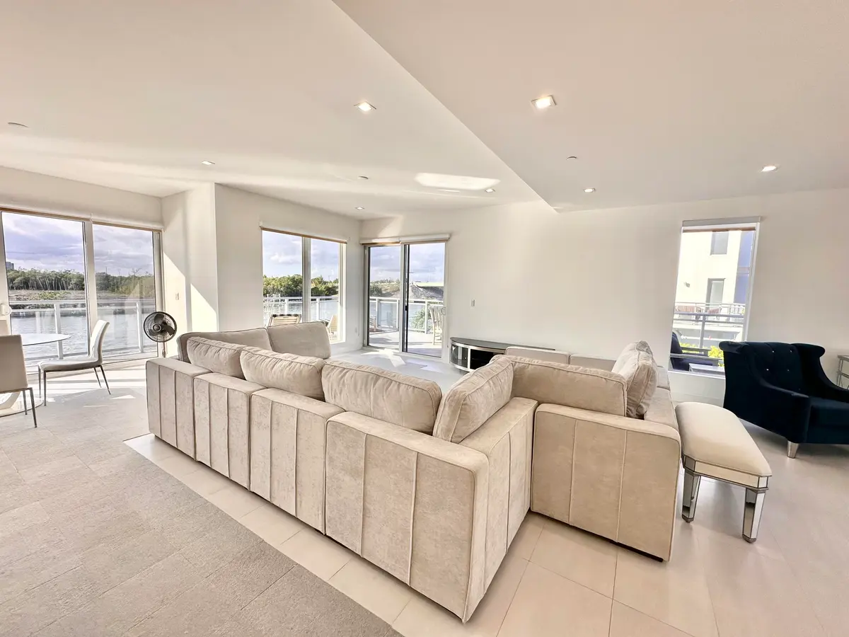 Living room at 6000 N OCEAN Drive 2N, Hollywood