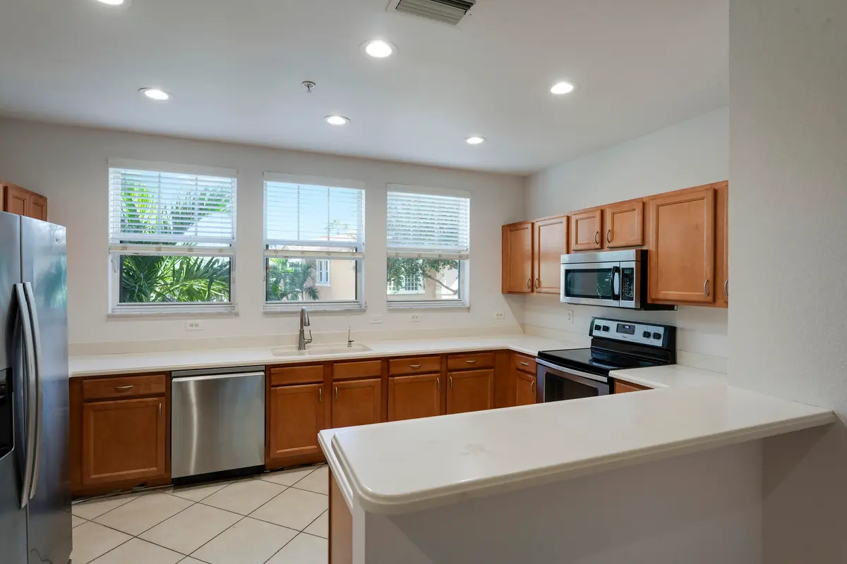 kitchen at 430 AMADOR Lane 6, West Palm Beach