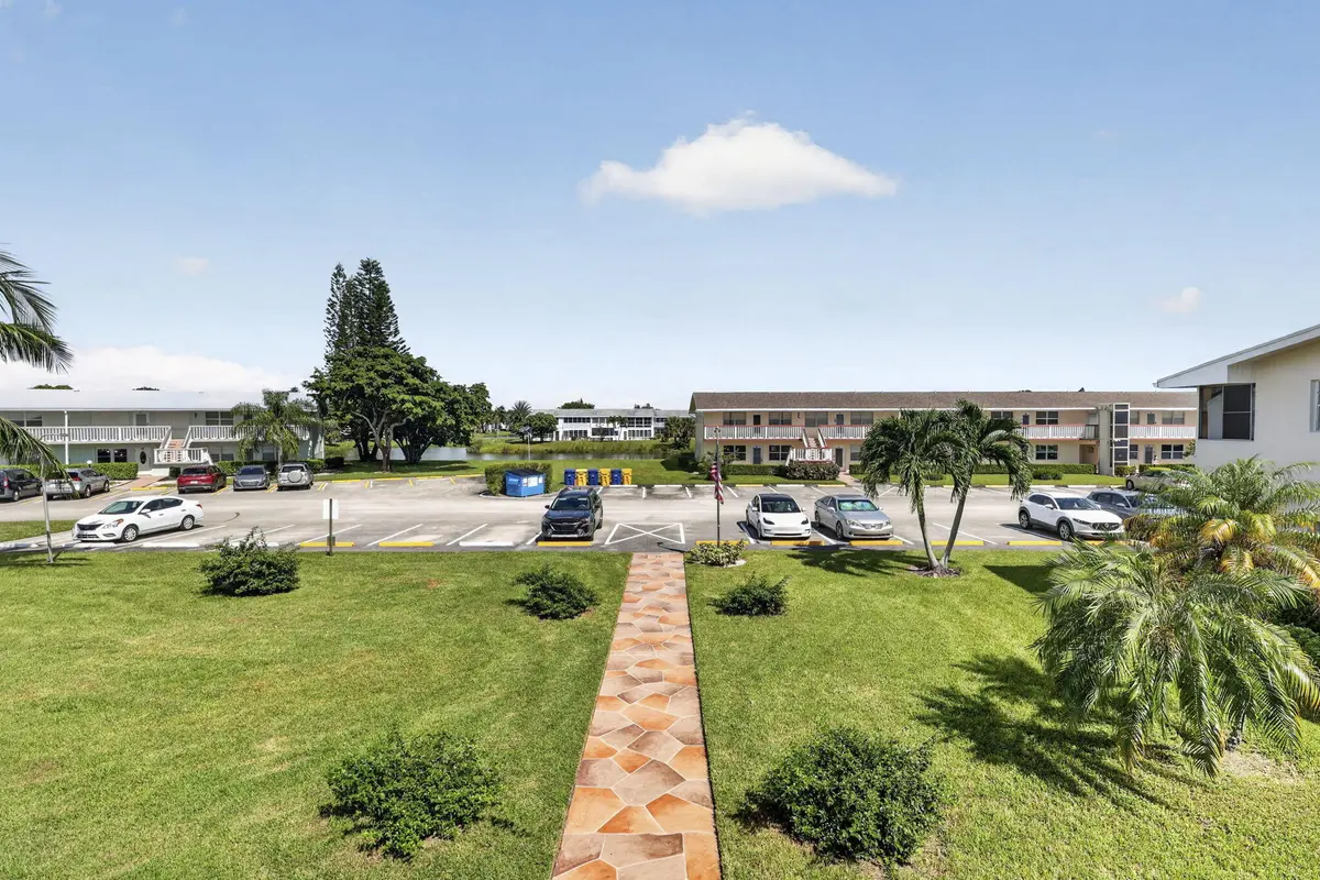 135 Somerset G, West Palm Beach, FL – photo 7