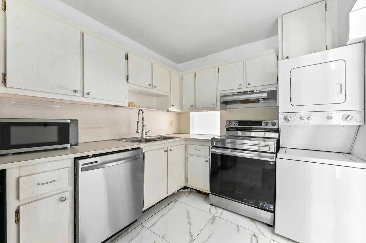 05 kitchen 02 at 4793 Esedra Court 307, Lake Worth