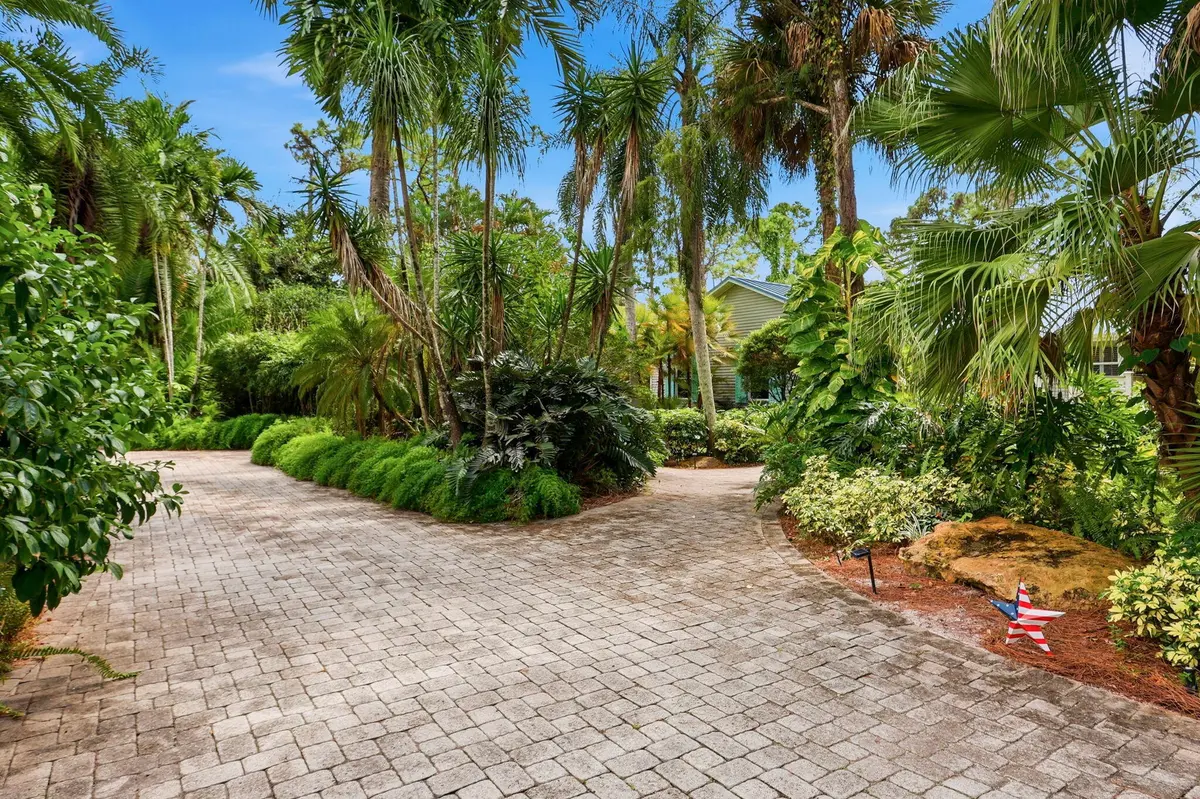 Circular Driveway at 16280 E Sycamore Drive, The Acreage