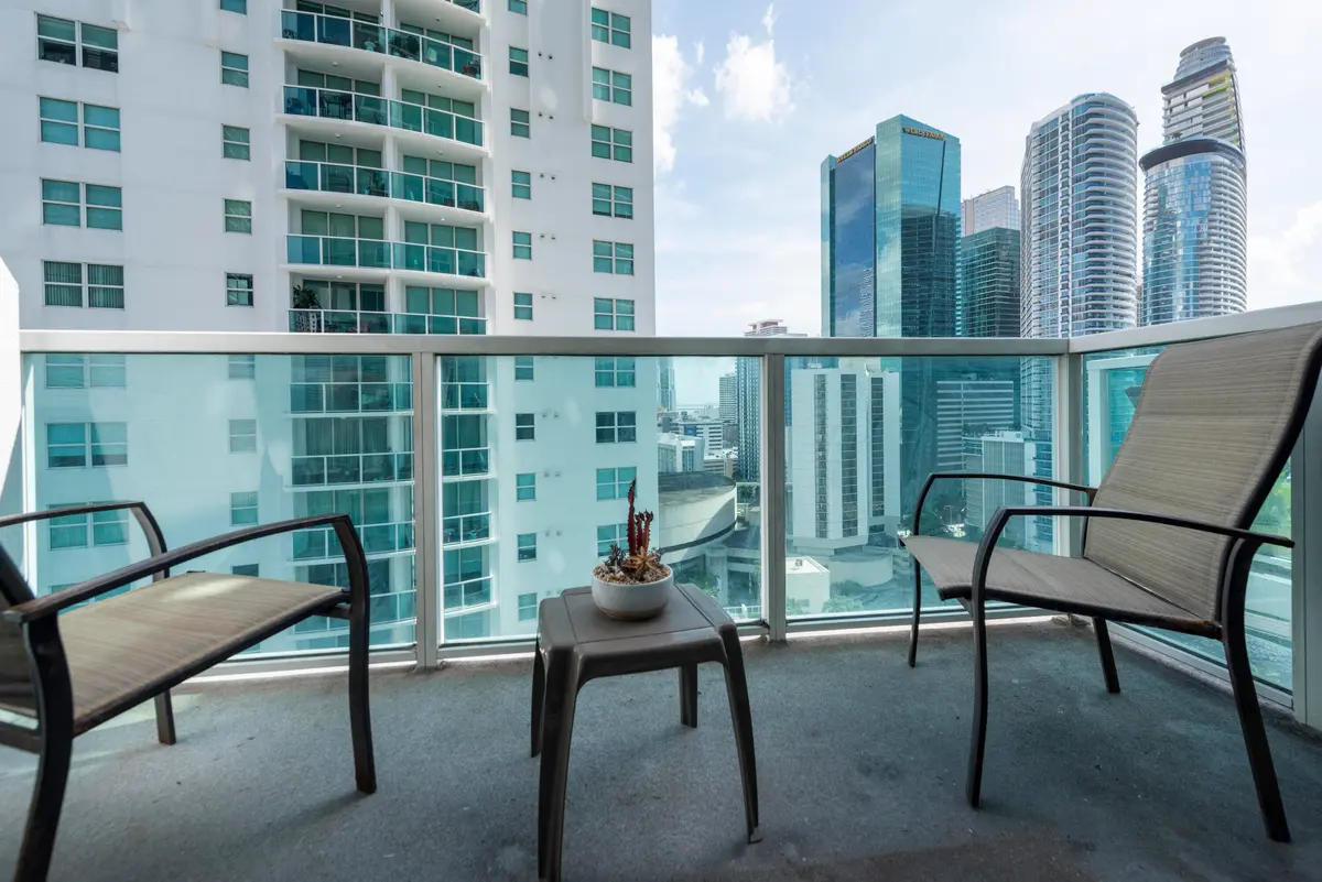 _DSC8044 at 41 SE 5th Street 1315, Miami