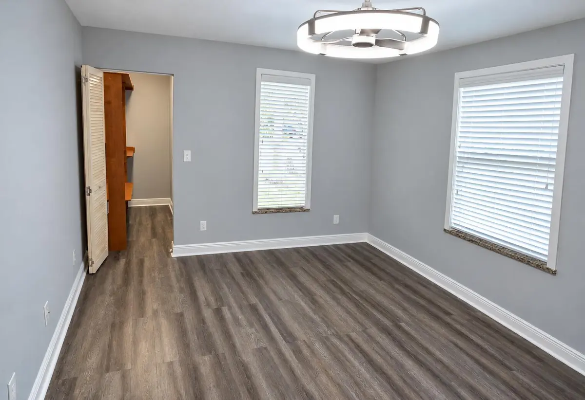 5ec84de5-a39d-472f-a560-725a0bb9e727 at 4601 GARDEN Avenue, West Palm Beach