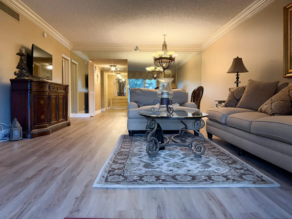 IMG_0118 at 3510 OAKS Way 101, Pompano Beach