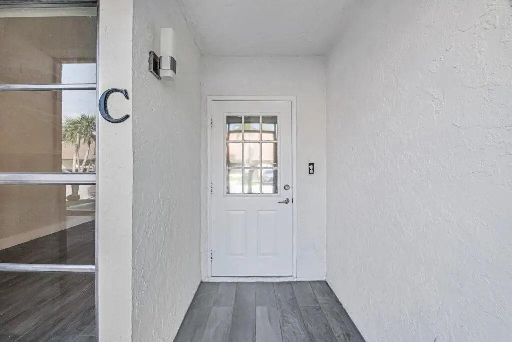 1240 PARKSIDE GREEN Drive C, Greenacres, FL – photo 6