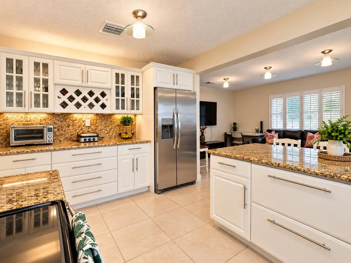 808 E CYPRESS Lane P-12, Pompano Beach, FL – photo 4