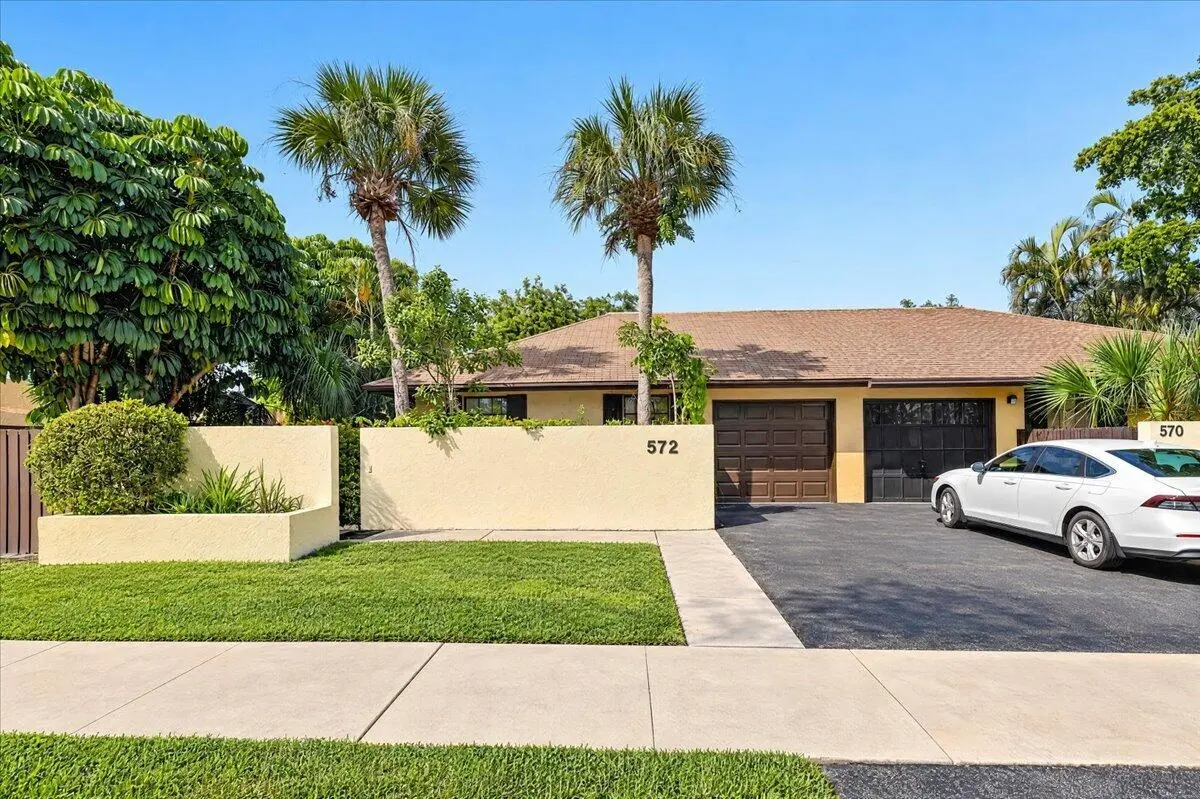 01-032_8I8A0507_batchlook at 572 SW 28TH Avenue, Delray Beach