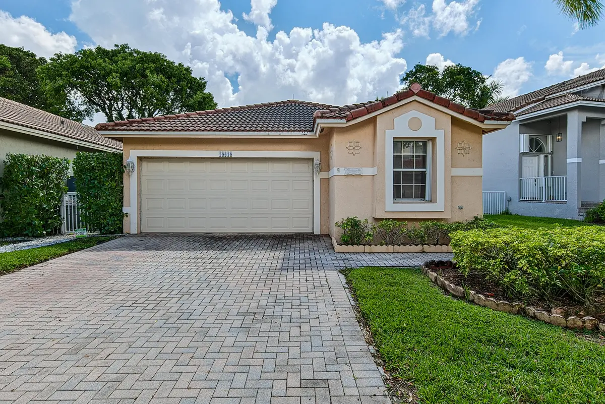 16416 Sapphire St. at 16416 SAPPHIRE Street, Weston