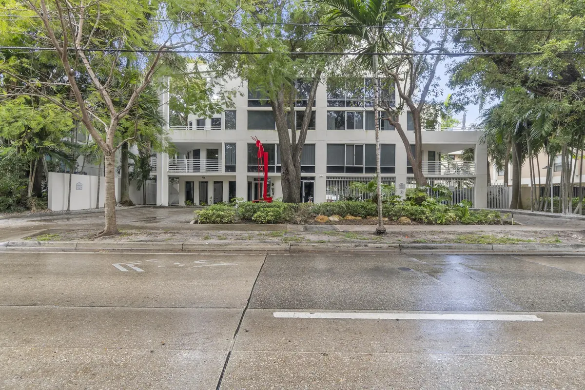 2_4k at 2100 BRICKELL Avenue 305, Miami
