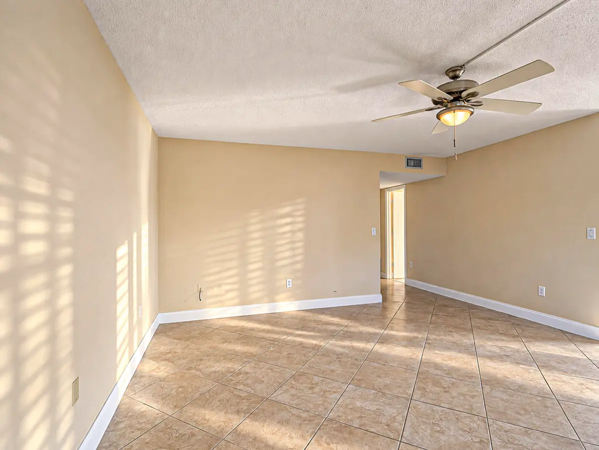2800 INDIAN RIVER Boulevard F1, Vero Beach, FL – photo 5