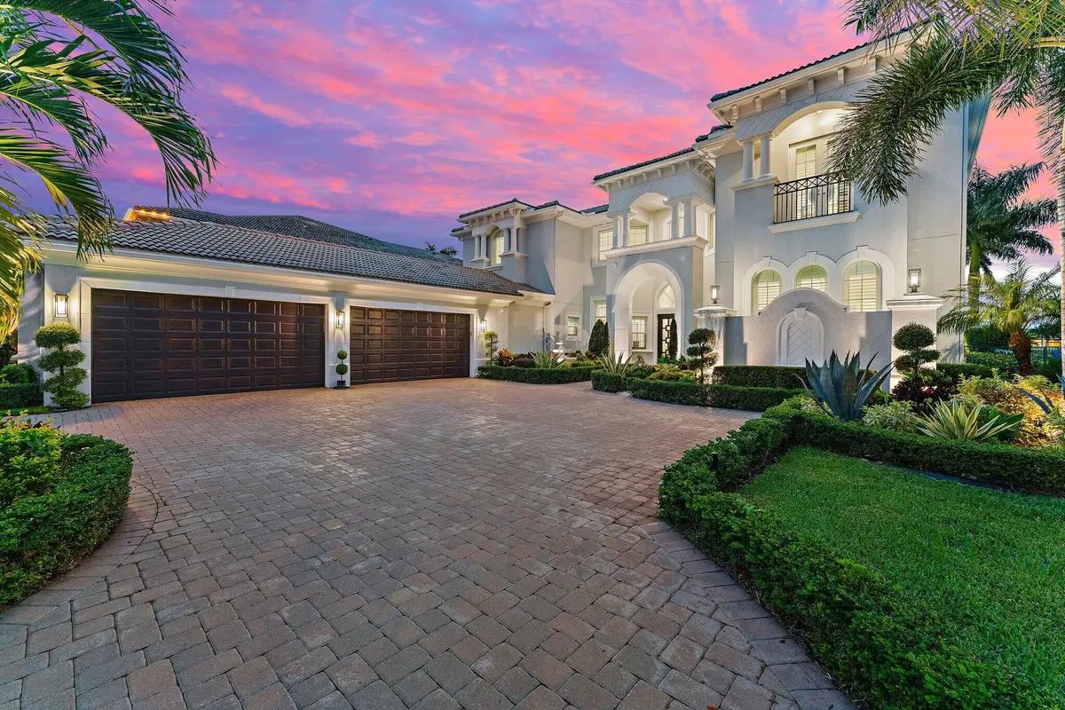 Spacious 4 Car Garage at 119 Elena Court, Jupiter