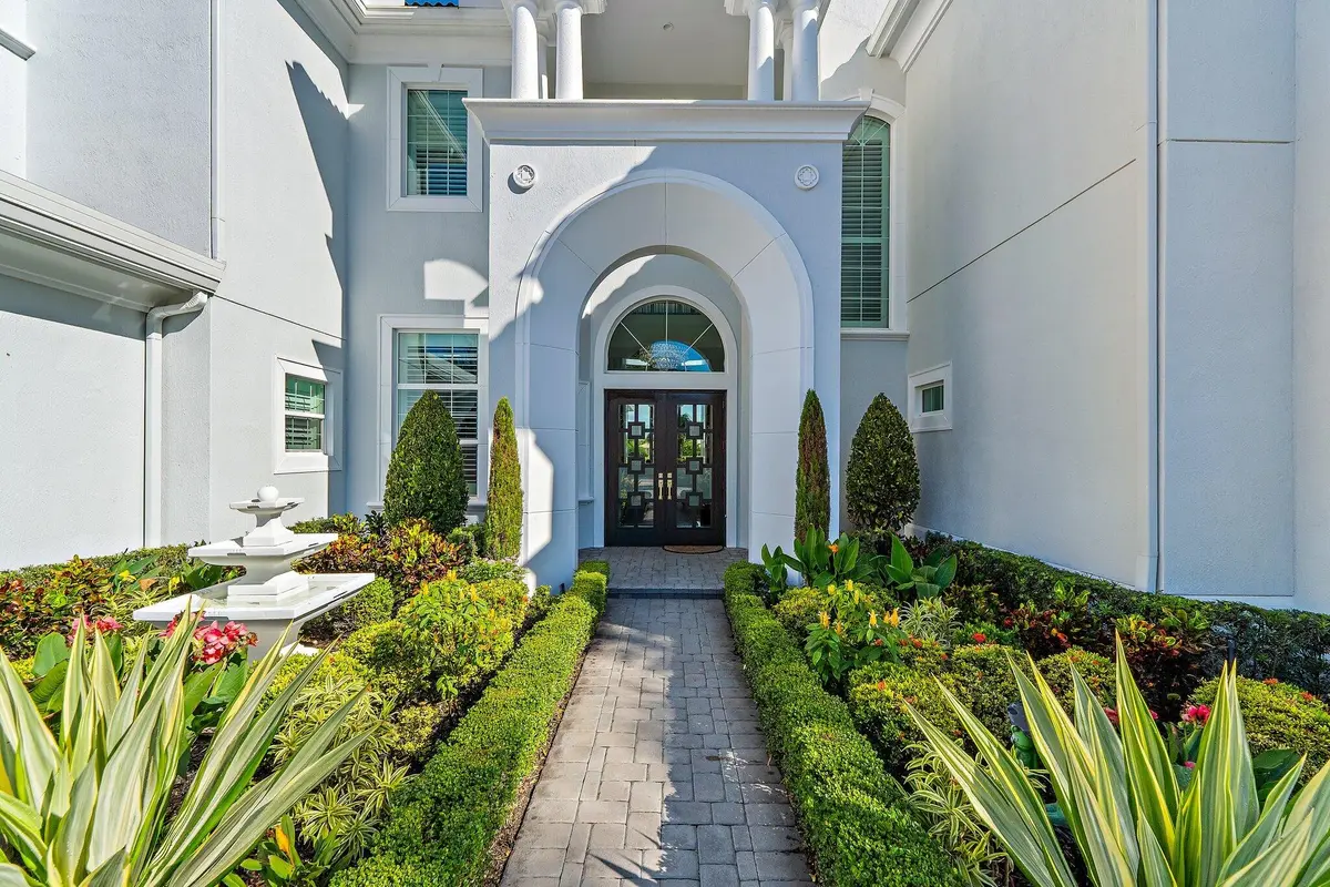 Welcome Home at 119 Elena Court, Jupiter