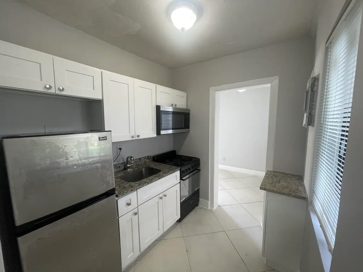 IMG_3894 at 103 NW 7TH F, Pompano Beach