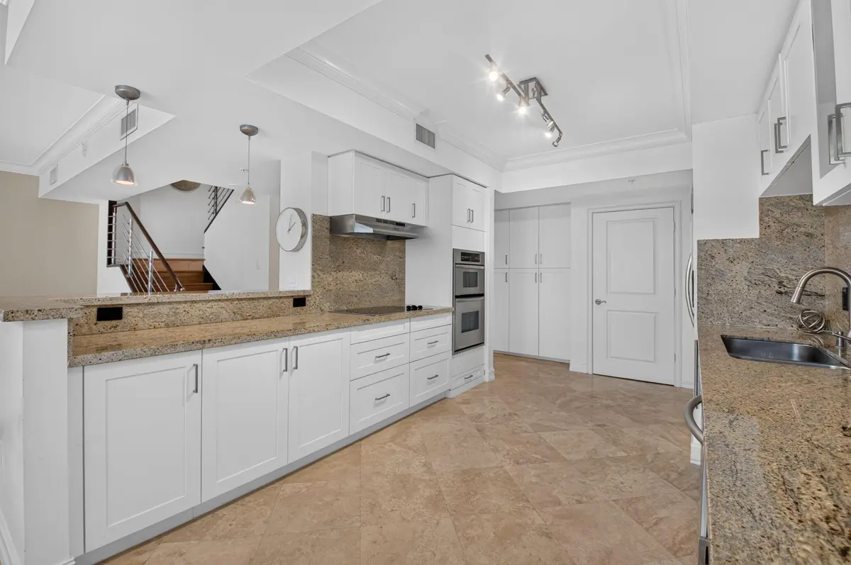 Kitchen at 99 SE Mizner Boulevard Ph37, Boca Raton