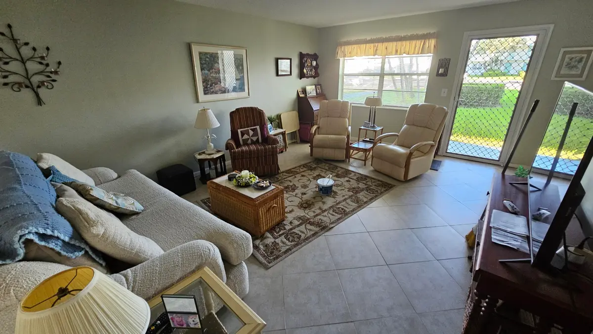 104 living room at 800 W HORIZONS 104, Boynton Beach