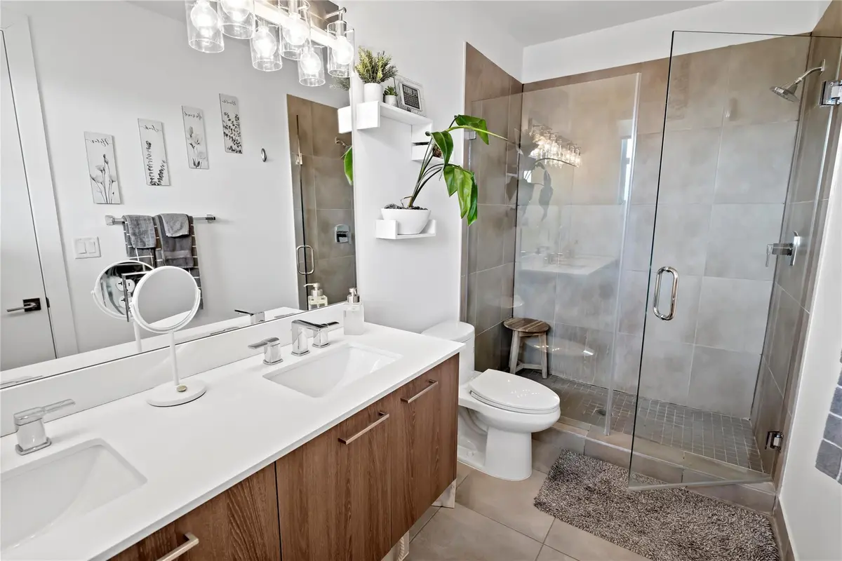 Photo 4 at 410 NE 36TH Street 7, Oakland Park