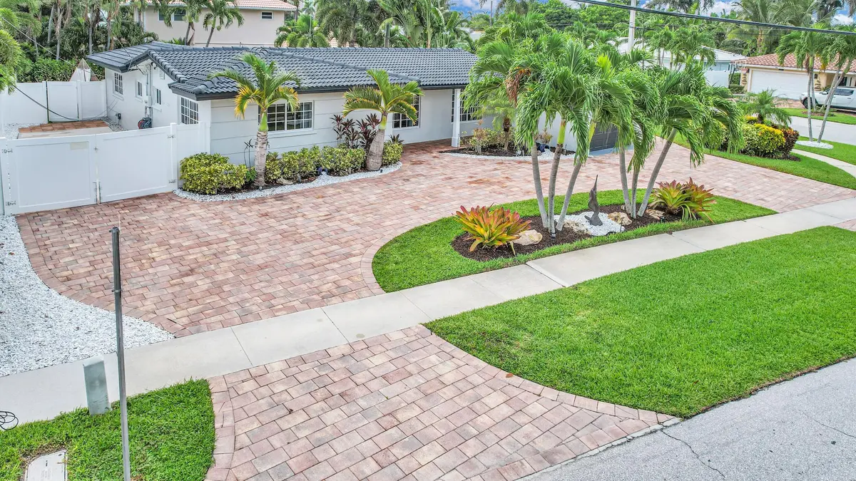 20241002004237030149000000-o at 701 Appleby Street, Boca Raton