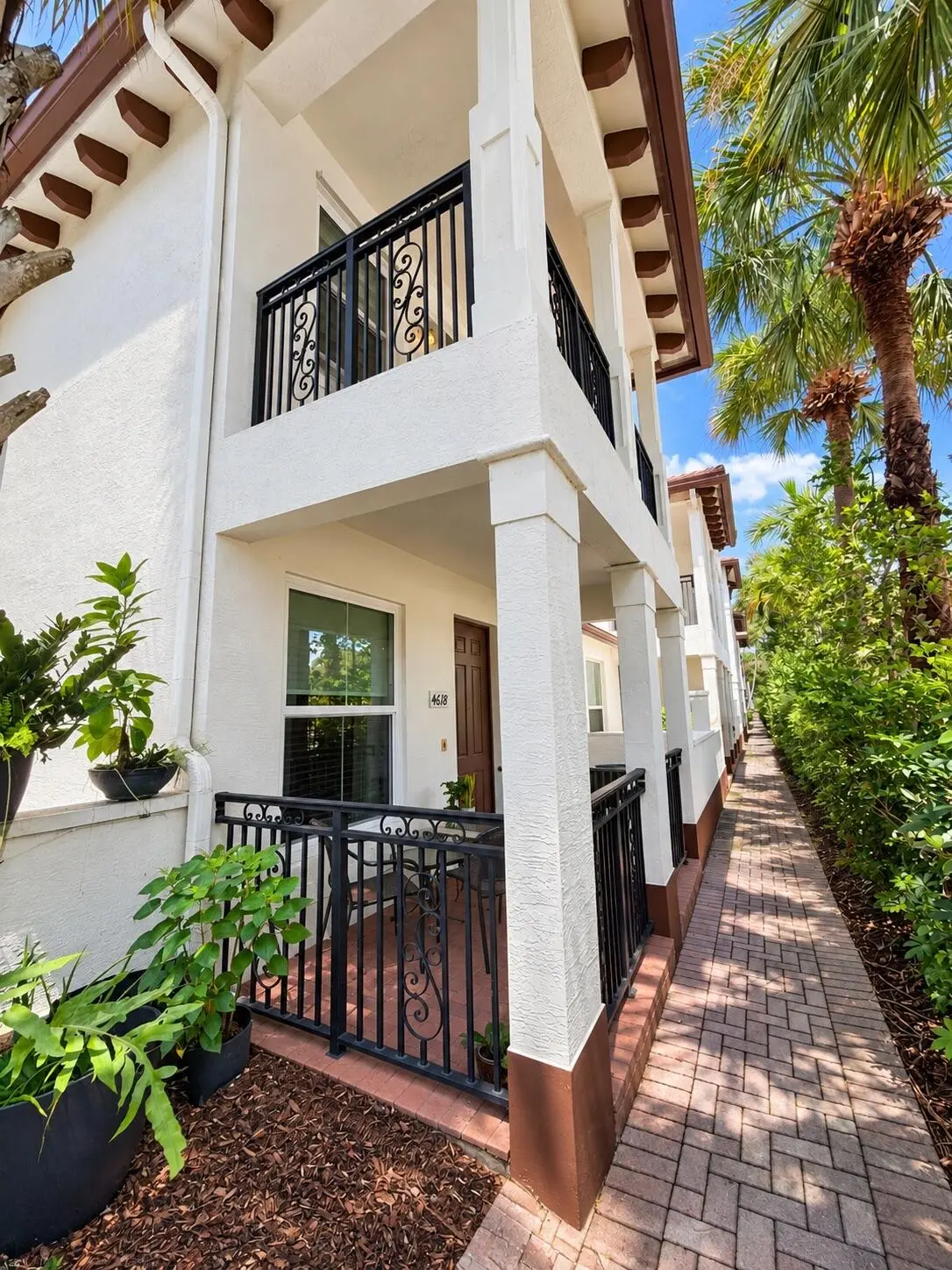 4618 frontdoor at 4618 Monarch Way, Coconut Creek