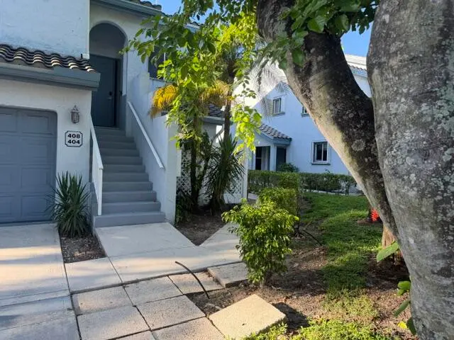 3-404 at 9770 NICKELS Boulevard 404, Boynton Beach
