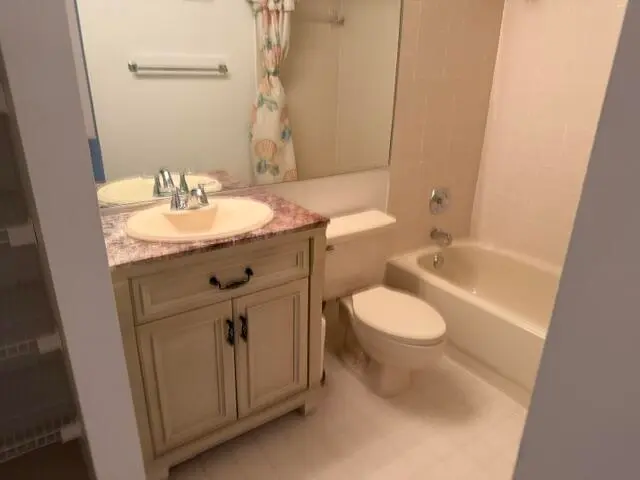 5-404 at 9770 NICKELS Boulevard 404, Boynton Beach