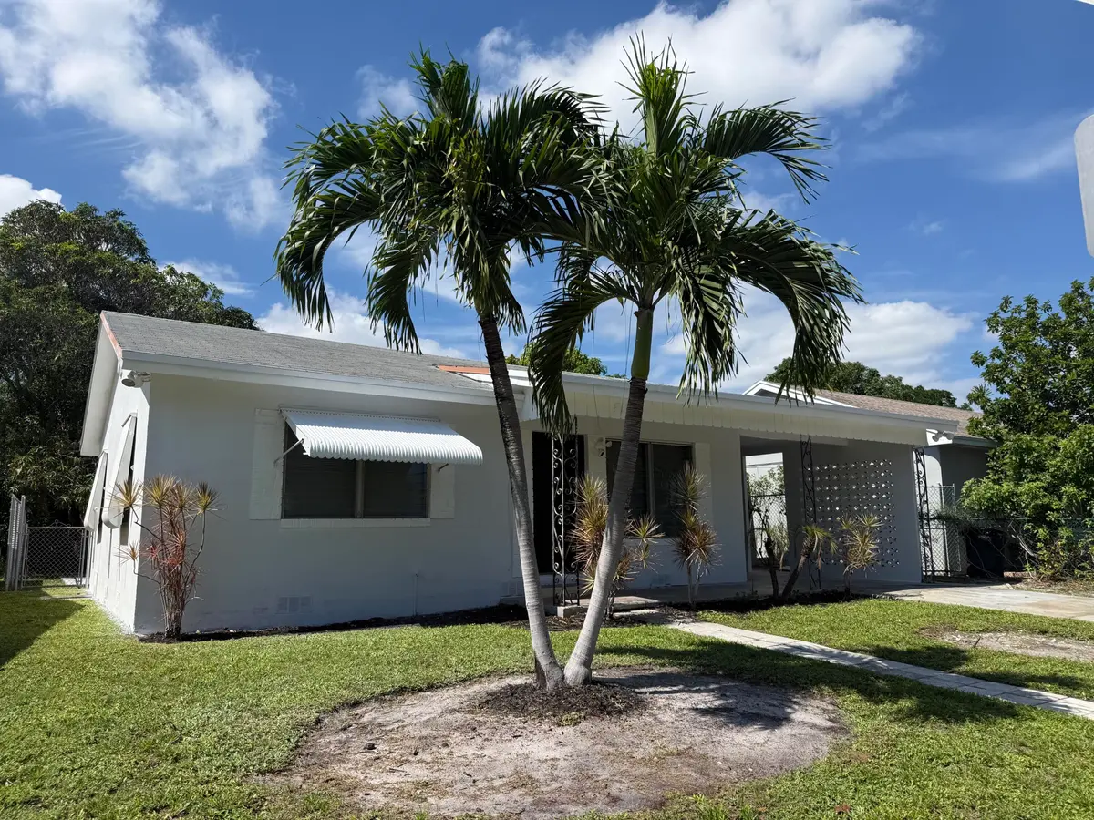 IMG_4587 at 817 S B Street, Lake Worth Beach