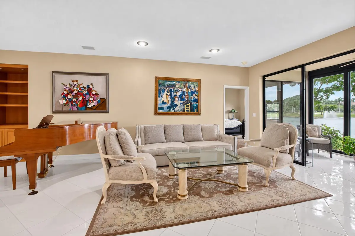 living room at 6765 MONTEGO BAY Boulevard C, Boca Raton