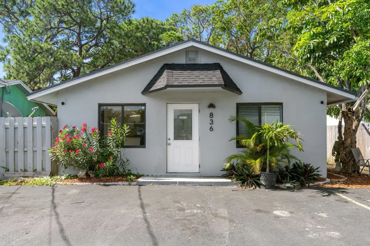 Front Exterior at 836 SW 13TH Court, Pompano Beach
