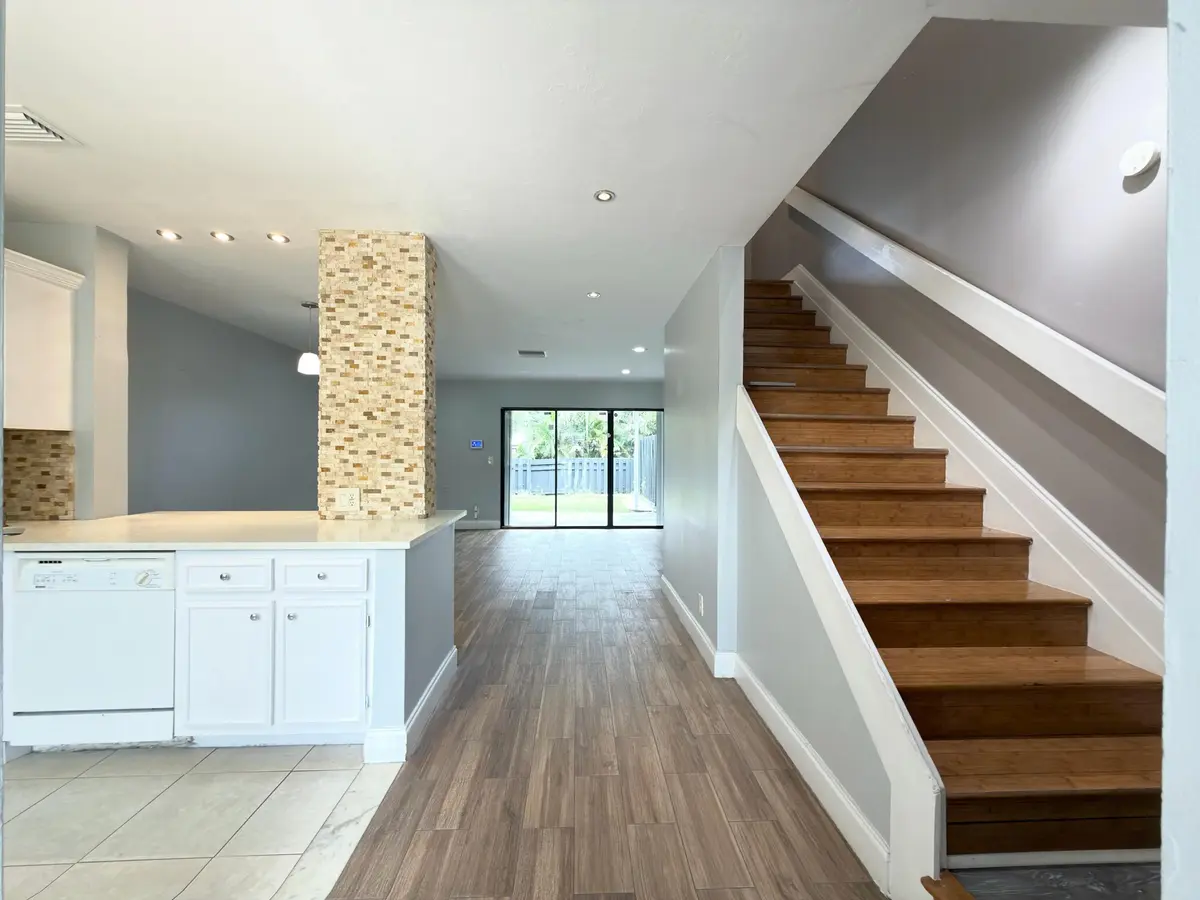 STAIRS at 5508 Cannon Way C, West Palm Beach