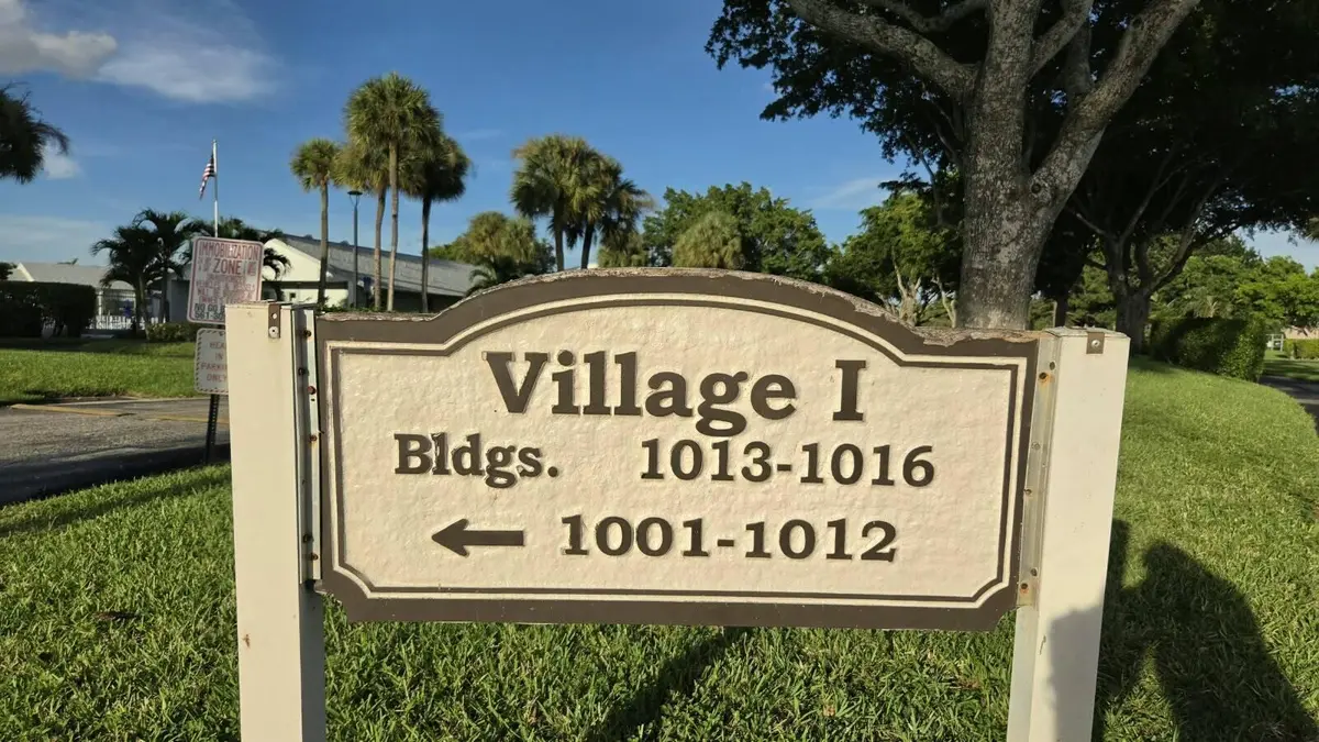 WhatsApp Image 2026-10-12 at 11.32.40 PM at 1002 Green Pine Boulevard F2, West Palm Beach
