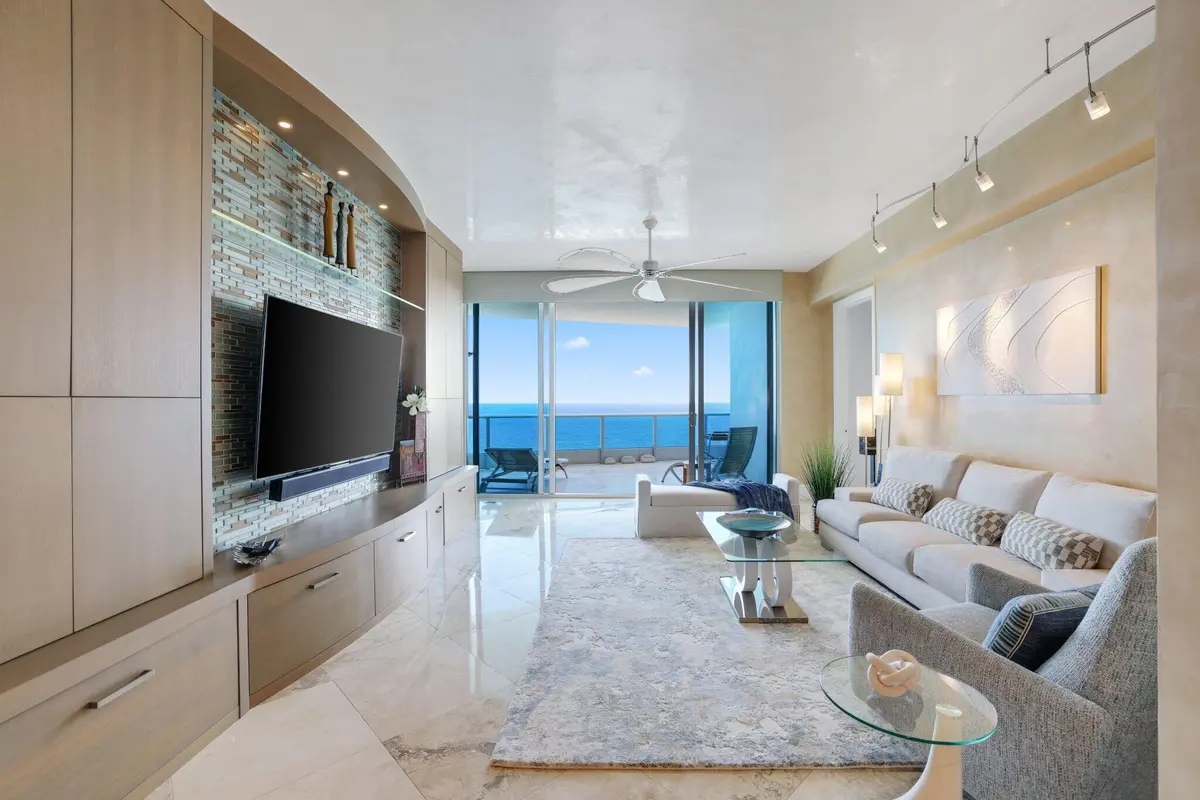 1600 South Ocean Boulevard - 13.jpg-SMAL at 1600 S OCEAN Boulevard MPH02, Lauderdale-By-The-Sea