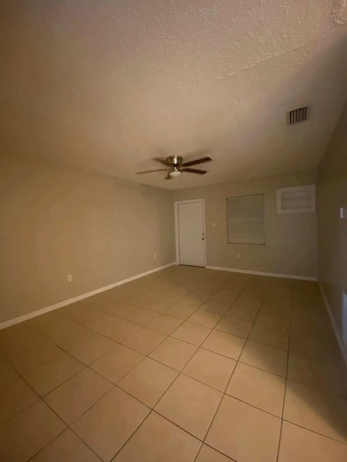 Living at 951 Fra Mar Place A, Fort Pierce