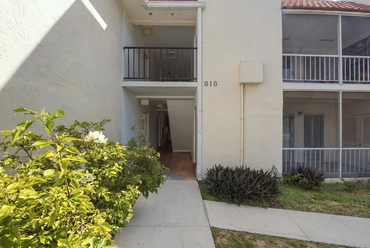 Front Exterior at 616 NW 13TH Street 0160, Boca Raton