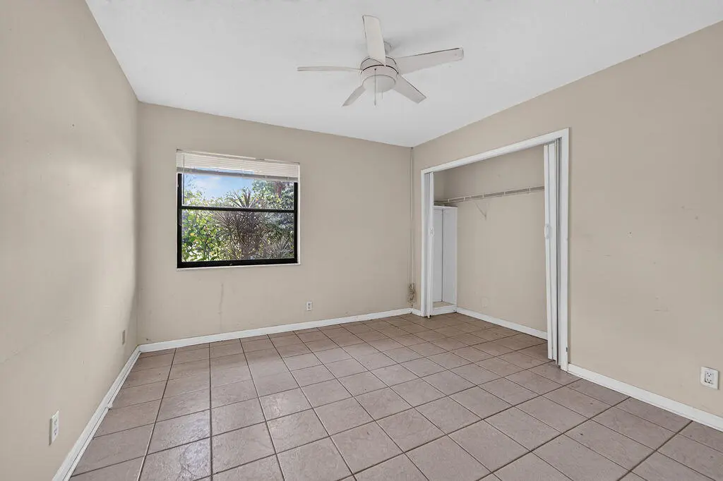 101226-266 at 7625 CANAL Drive, Lake Worth