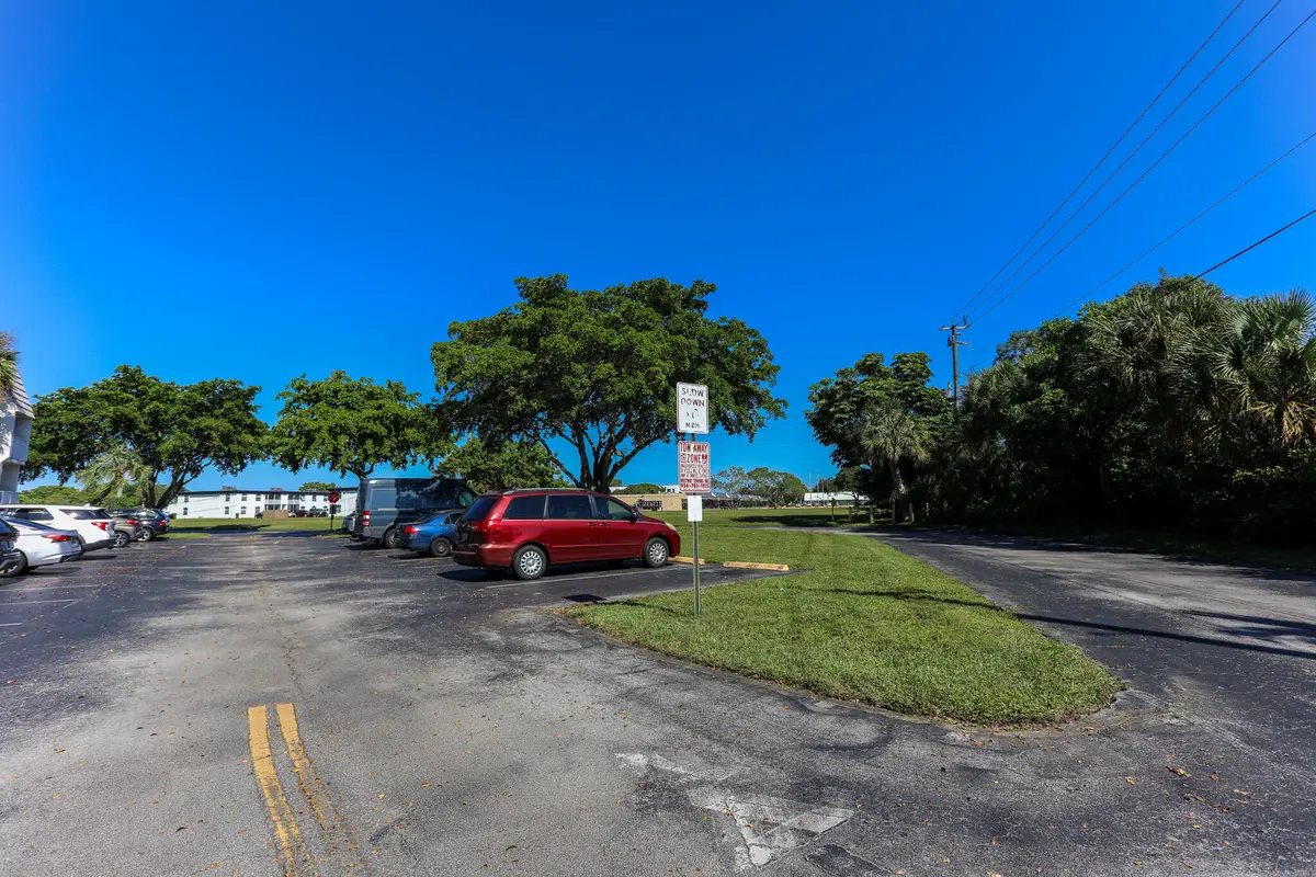 3X5A5448 at 8110 SUNRISE LAKES Boulevard 108, Sunrise